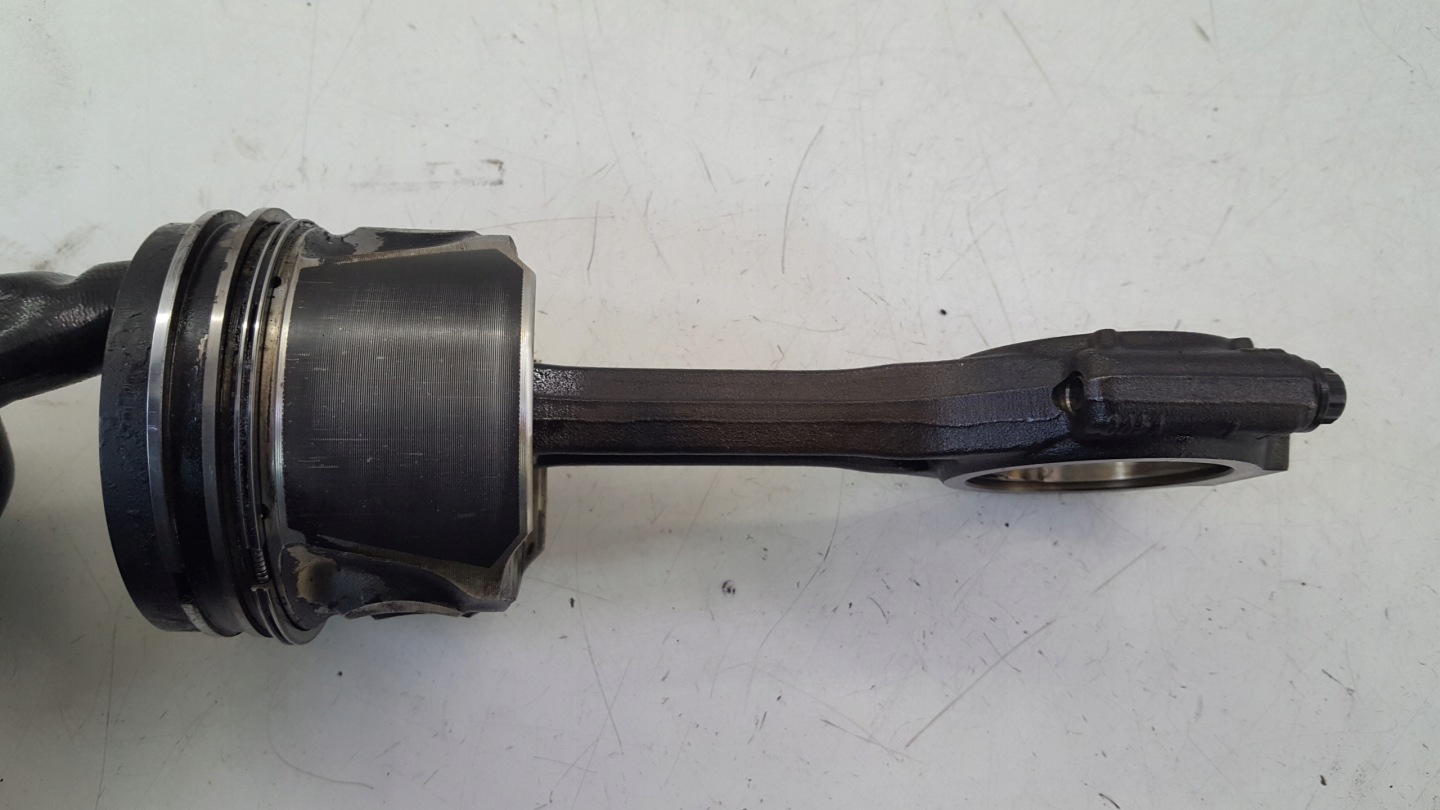 piston connecting rod VW T5