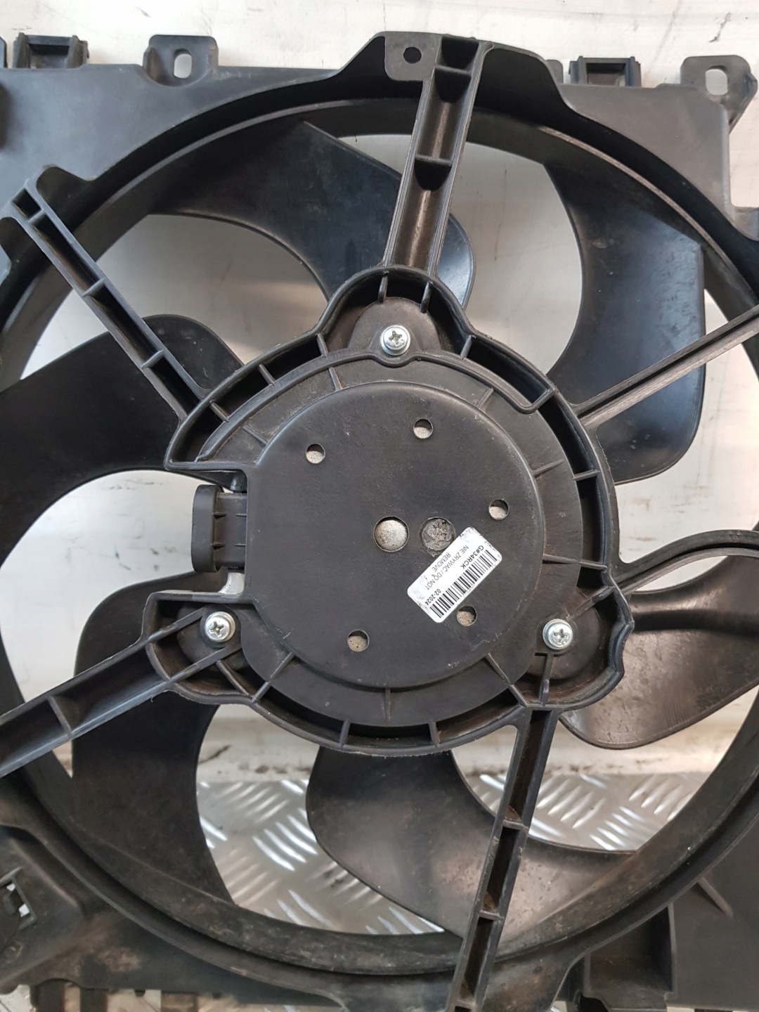 ventilátor chladiče NISSAN MICRA K12 1.2B