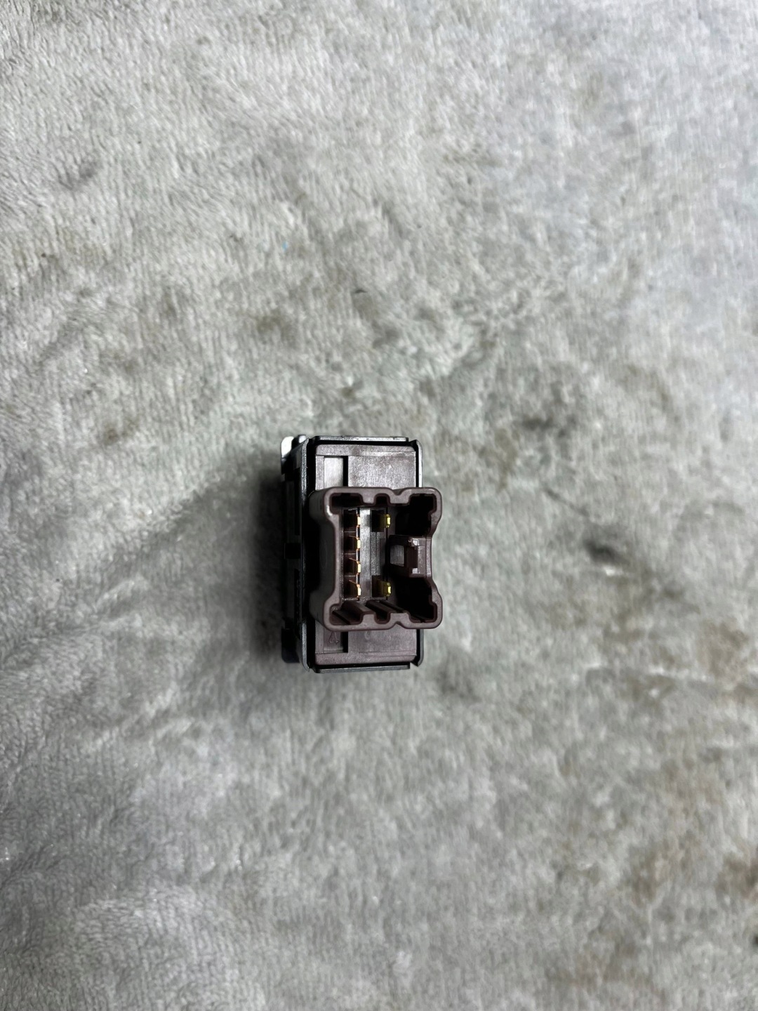Schalter Hitzung SITZ subaru legacy 3 III 83245AJ002 !J