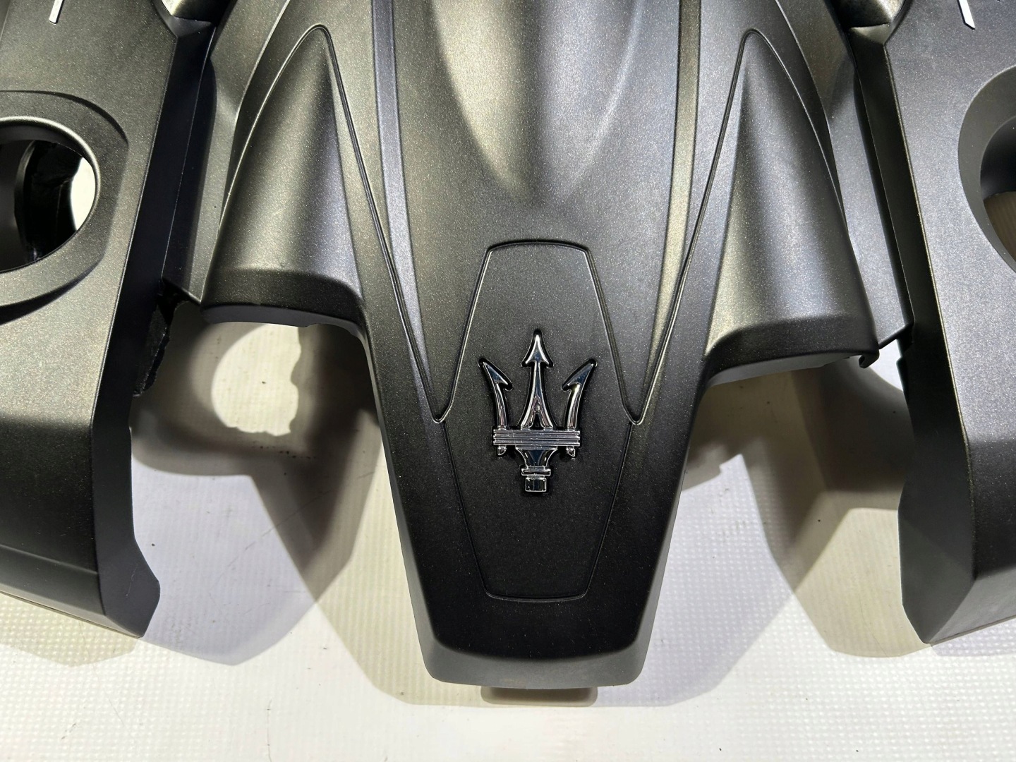 cover upper engine housing cover Maserati Quattroporte 3.8 V8 2013