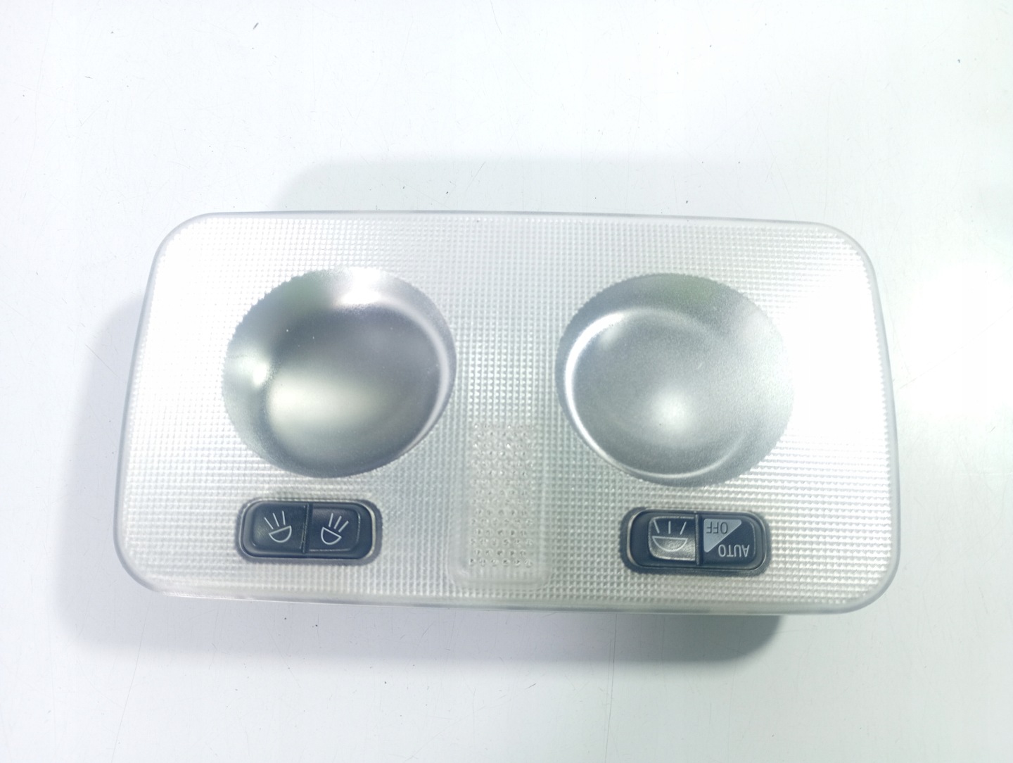 Alfa Romeo GT 03-10 OSWIETLENIE cabs light inner OE 0884200