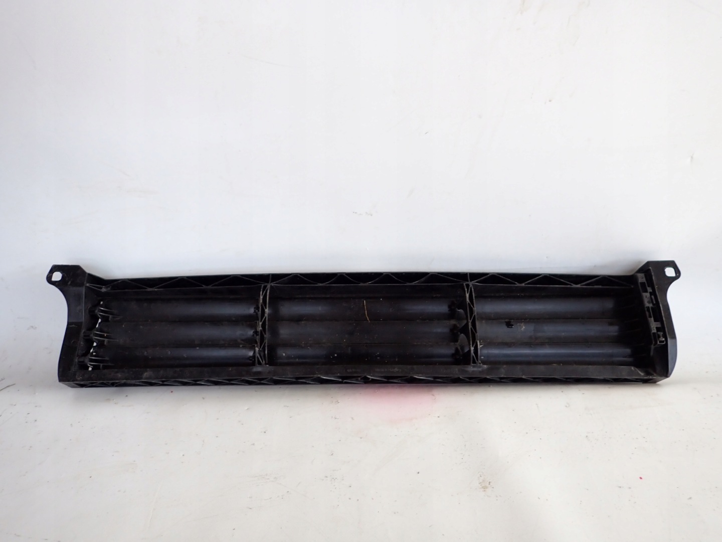 AUDI ETRON E-TRON 4KE intake air blinds air line