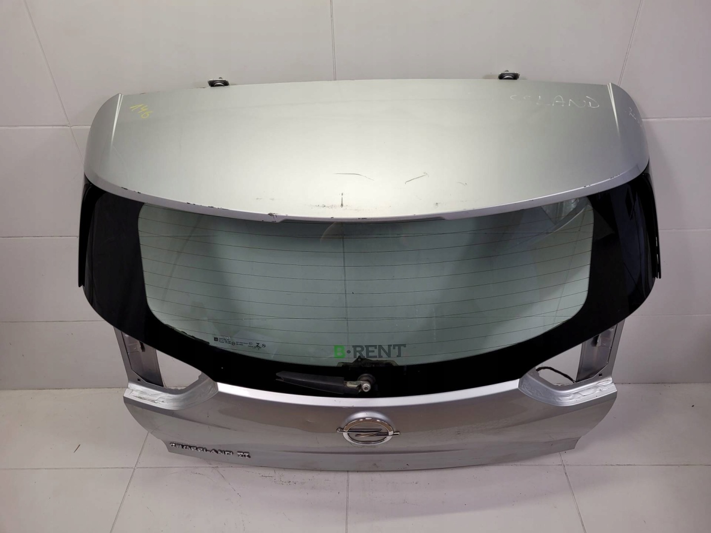 rear trunk door boot Opel Crossland X 2019