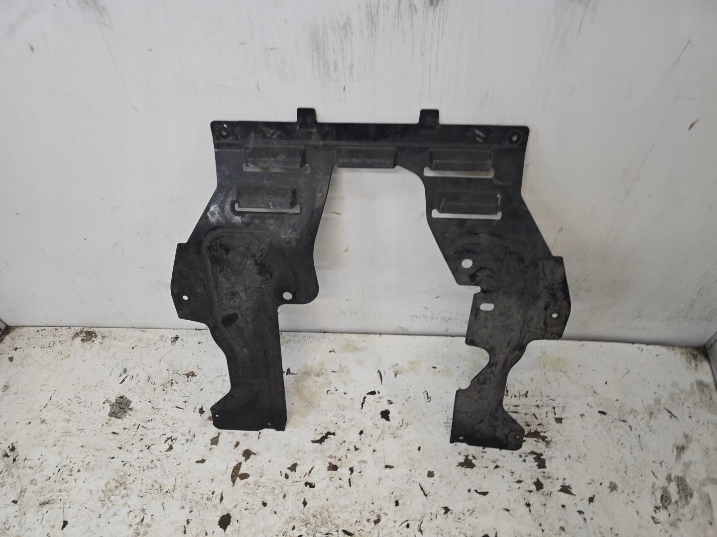 OPEL MOKKA X lower cover below engine 1.4T 2WD