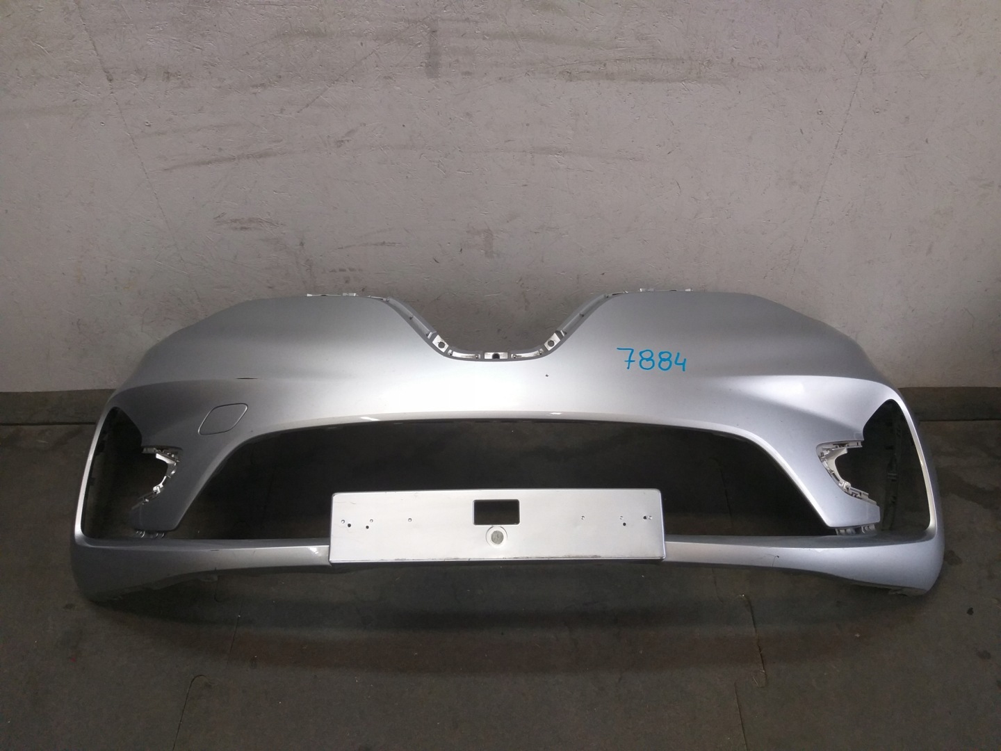 bumper front RENAULT ZOE LIFT