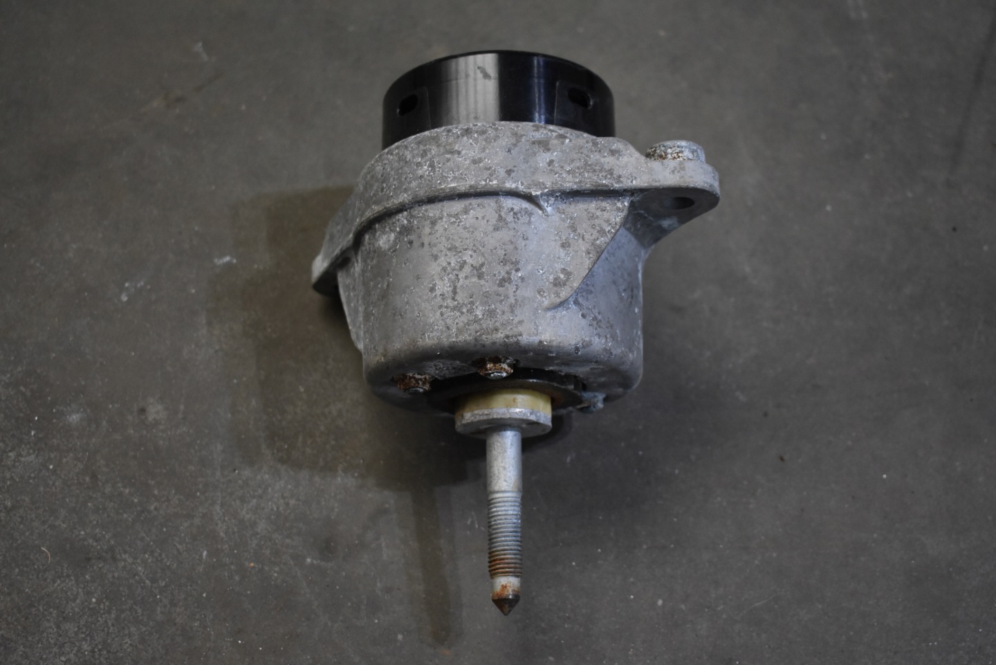 IDEALNA engine mount PORSCHE 982 718 1