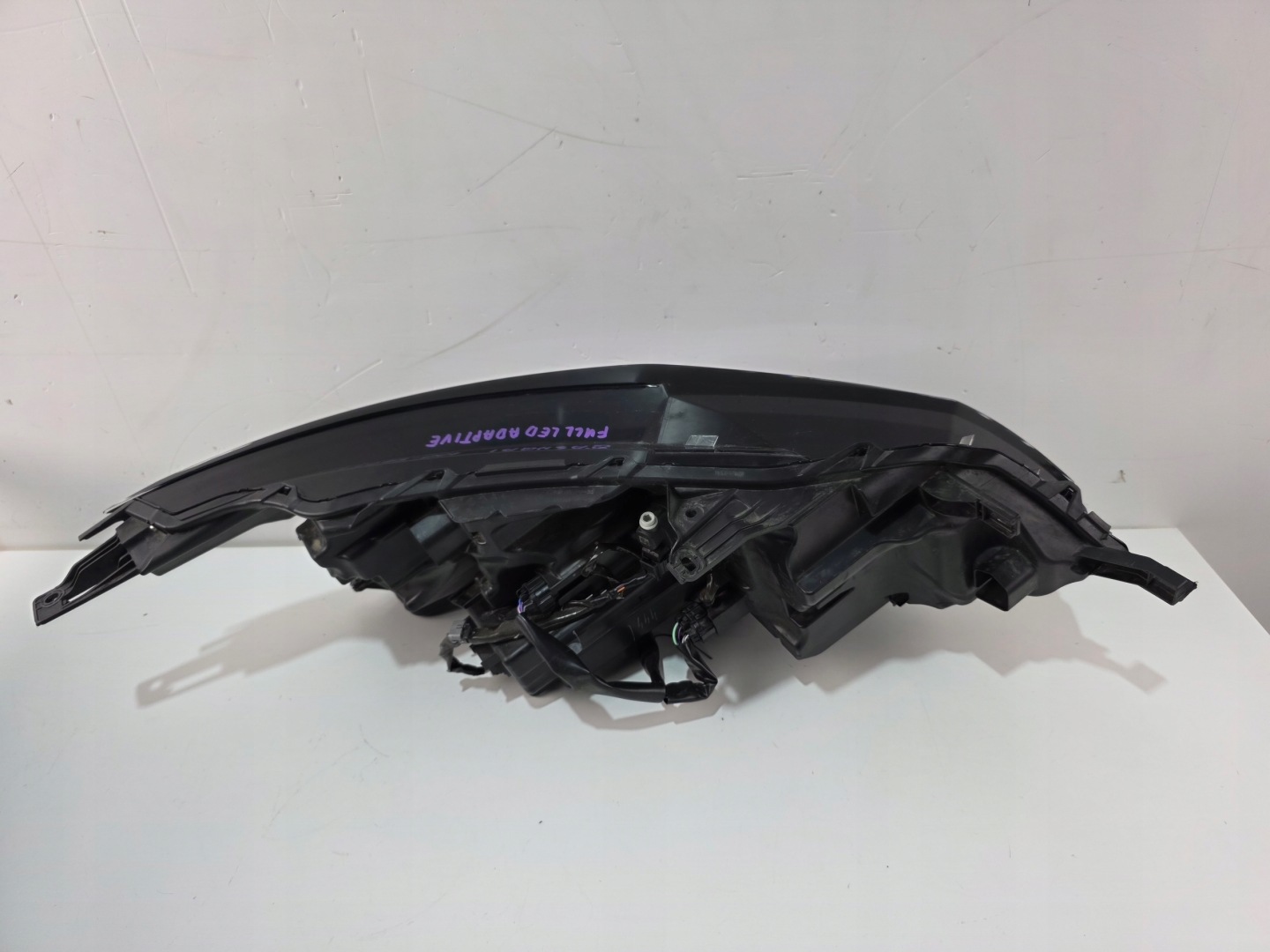 lights front ADAPTIVE LED NISSAN QASHQAI III J12 100-8D02J
