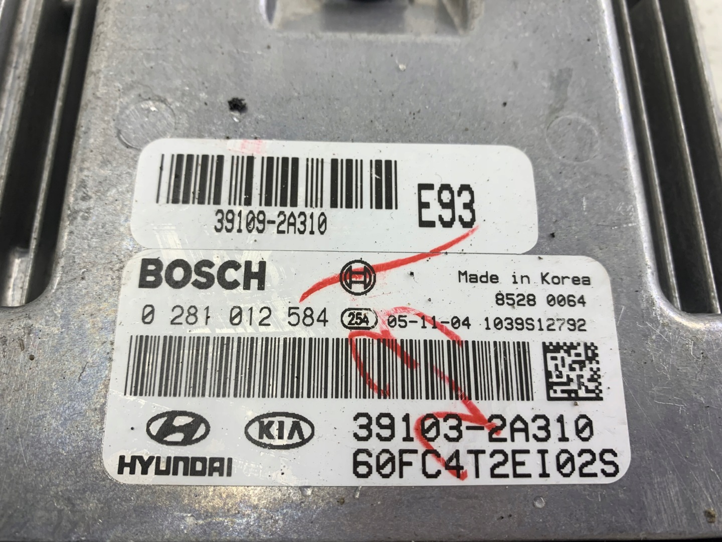 HYUNDAI MATRIX e 1.5 CRDI Centralina Motore 39103-2A310