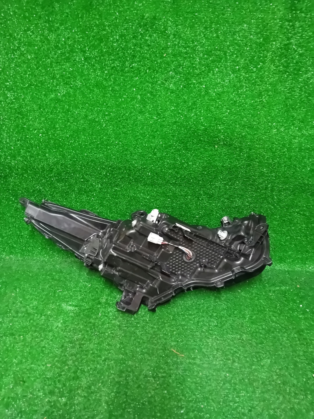 REFLEKTOR left FULL LED TOYOTA HIGHLANDER IV