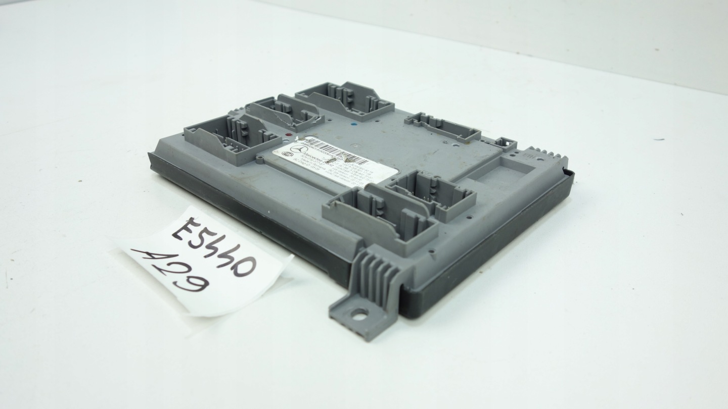 module control unit KOMFORTU SAM MERCEDES C W206 21- A2069008219