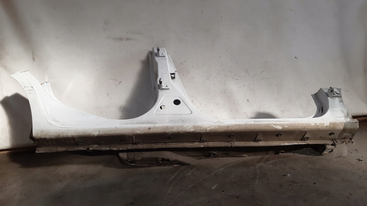 threshold left bok 5d 2015r Opel Corsa E