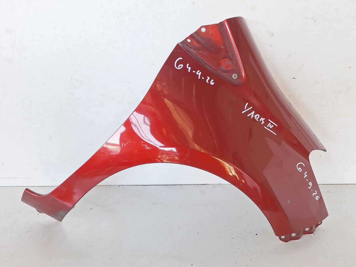 TOYOTA YARIS III 11-17 parafango Destra