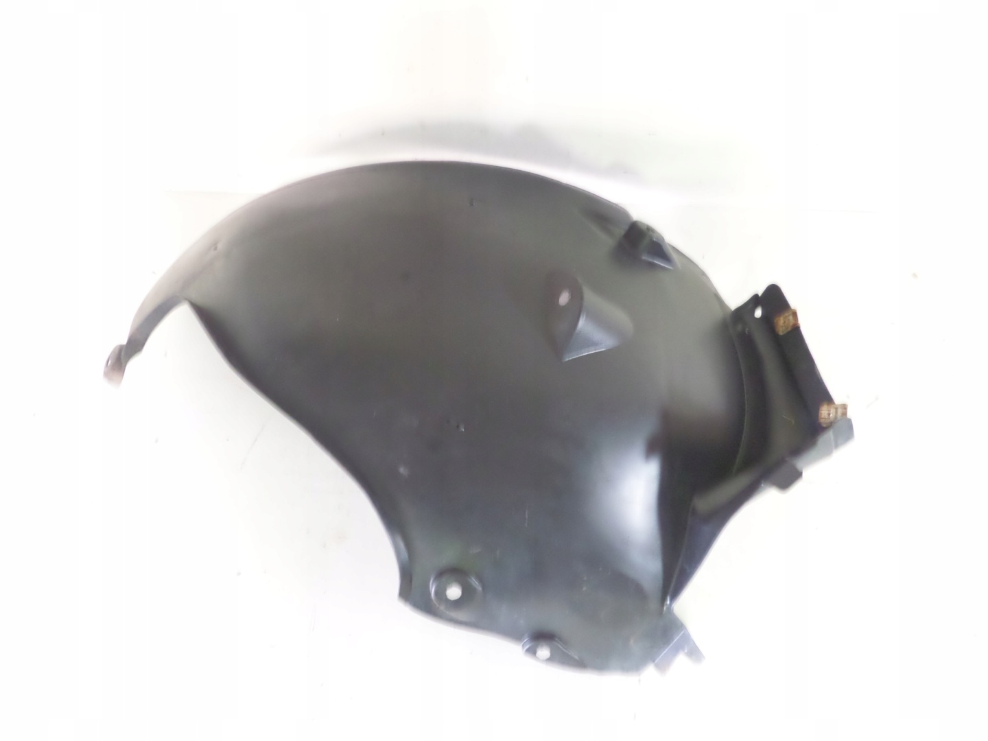 mudguard front right MERCEDES E KLASA W211 02