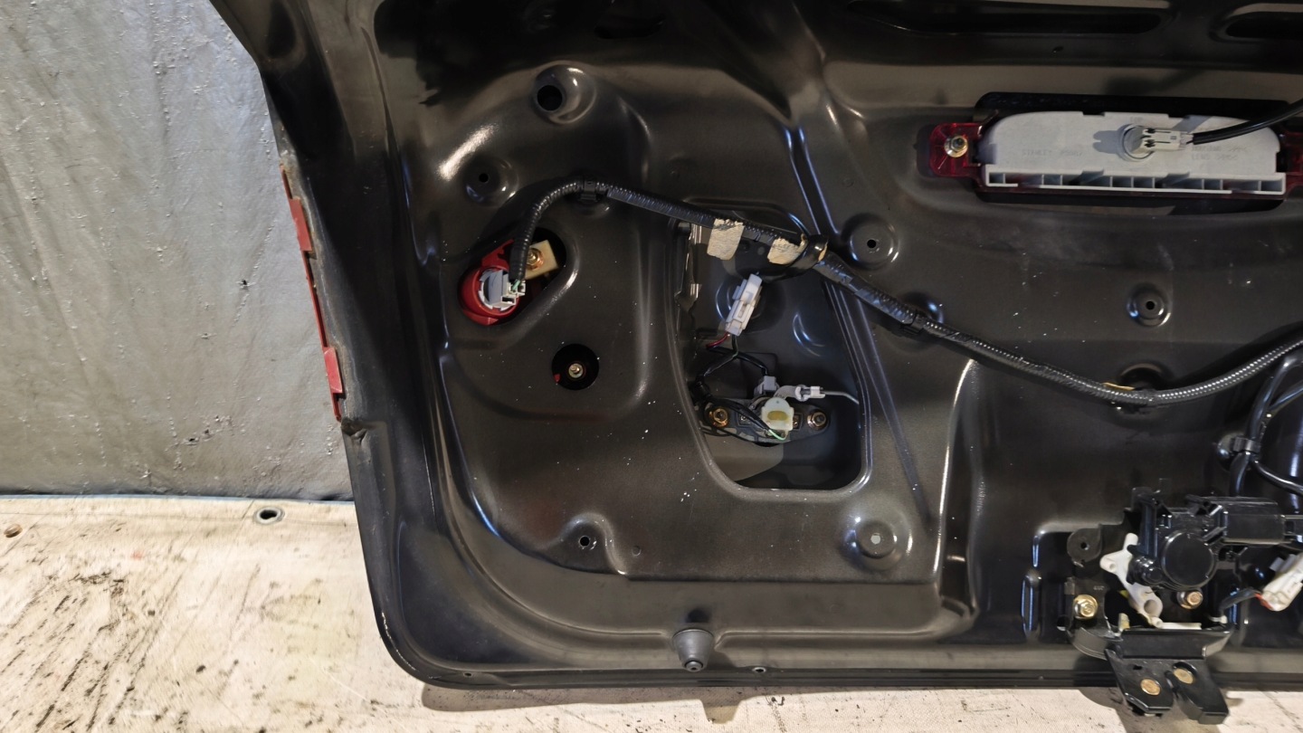 trunk door boot MAZDA 3 BK sedan 2005 r