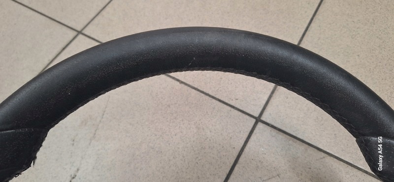 lenkrad OPEL ZAFIRA B SKORZA MULTIFUNKCJA 13231661