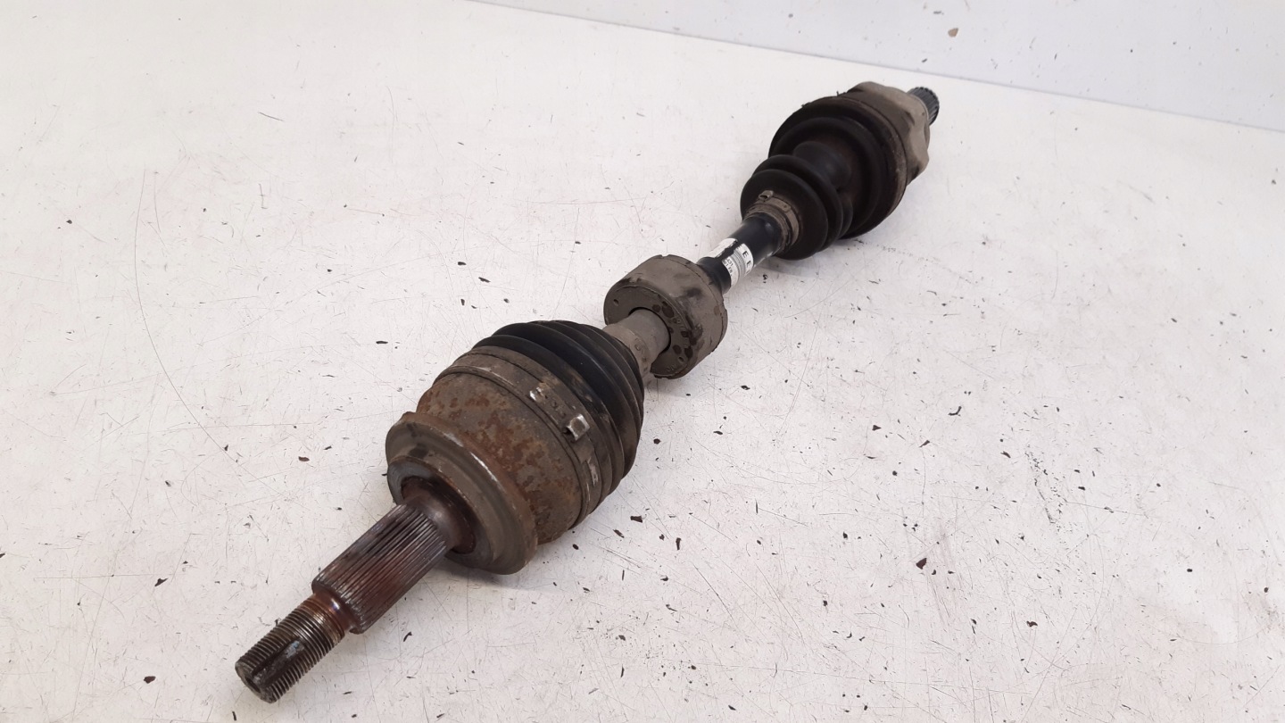semi-axis left front Toyota Avensis T27