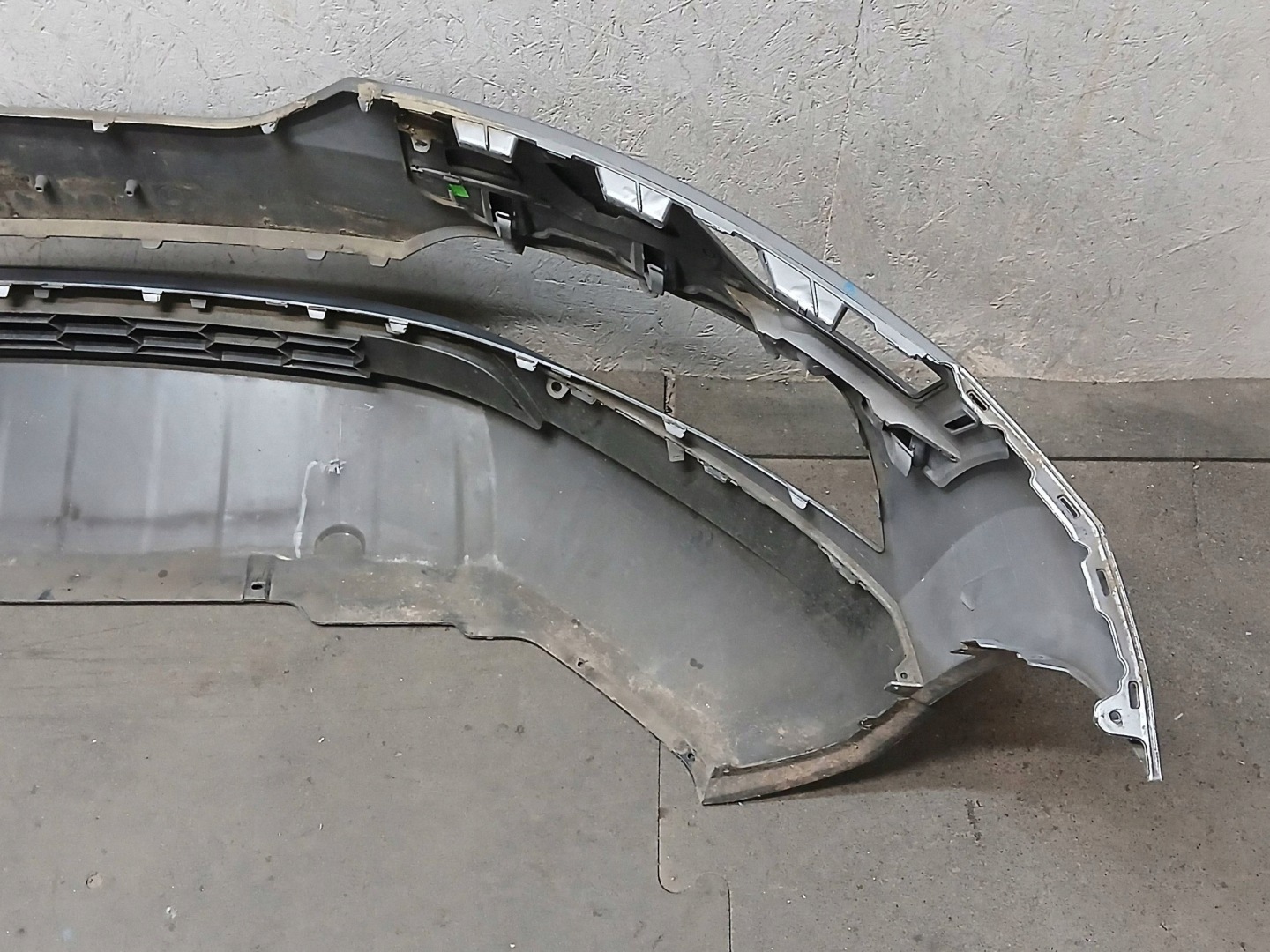 bumper front SKODA KAROQ
