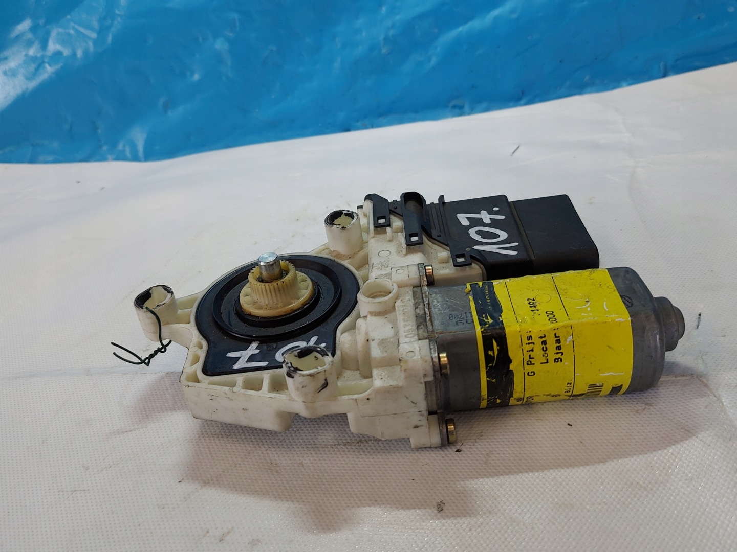 engine lifting windows PASSAT B5 101438200 right rear part