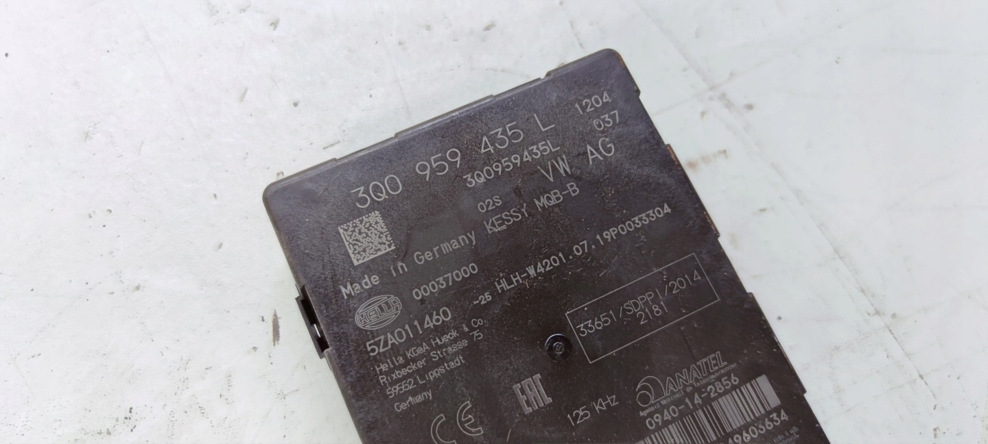 module control unit KEYLESS AUDI Q3 F3 3Q0959435L