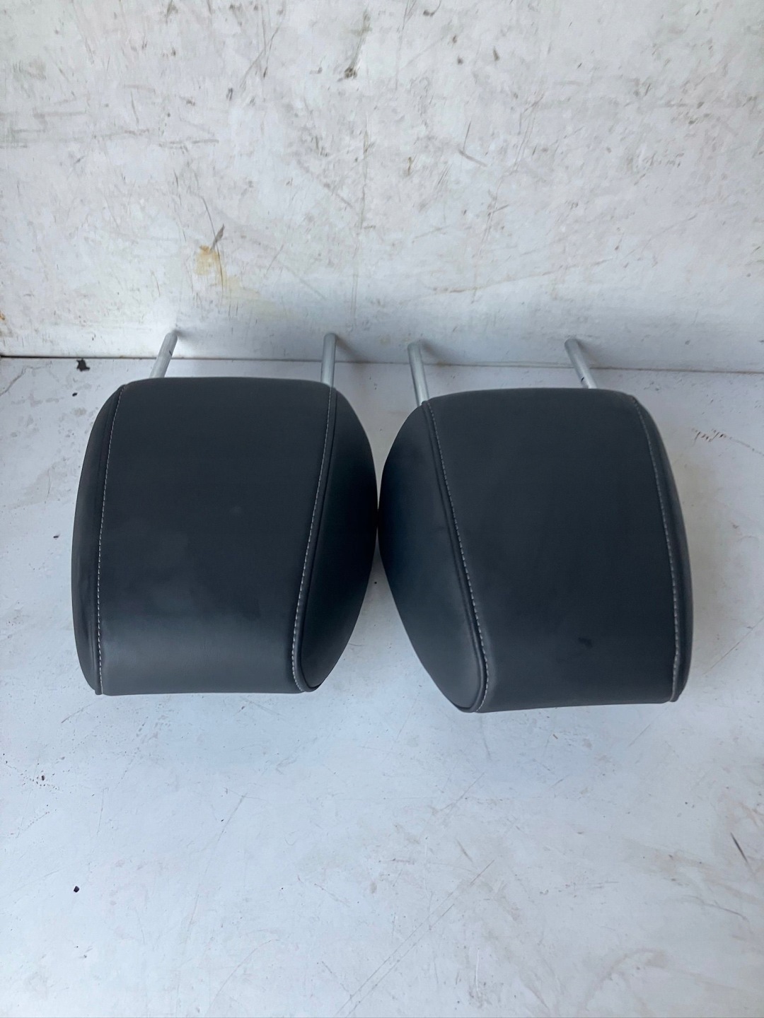 rest seat front right left MITSUBISHI ECLIPSE CROSS leather