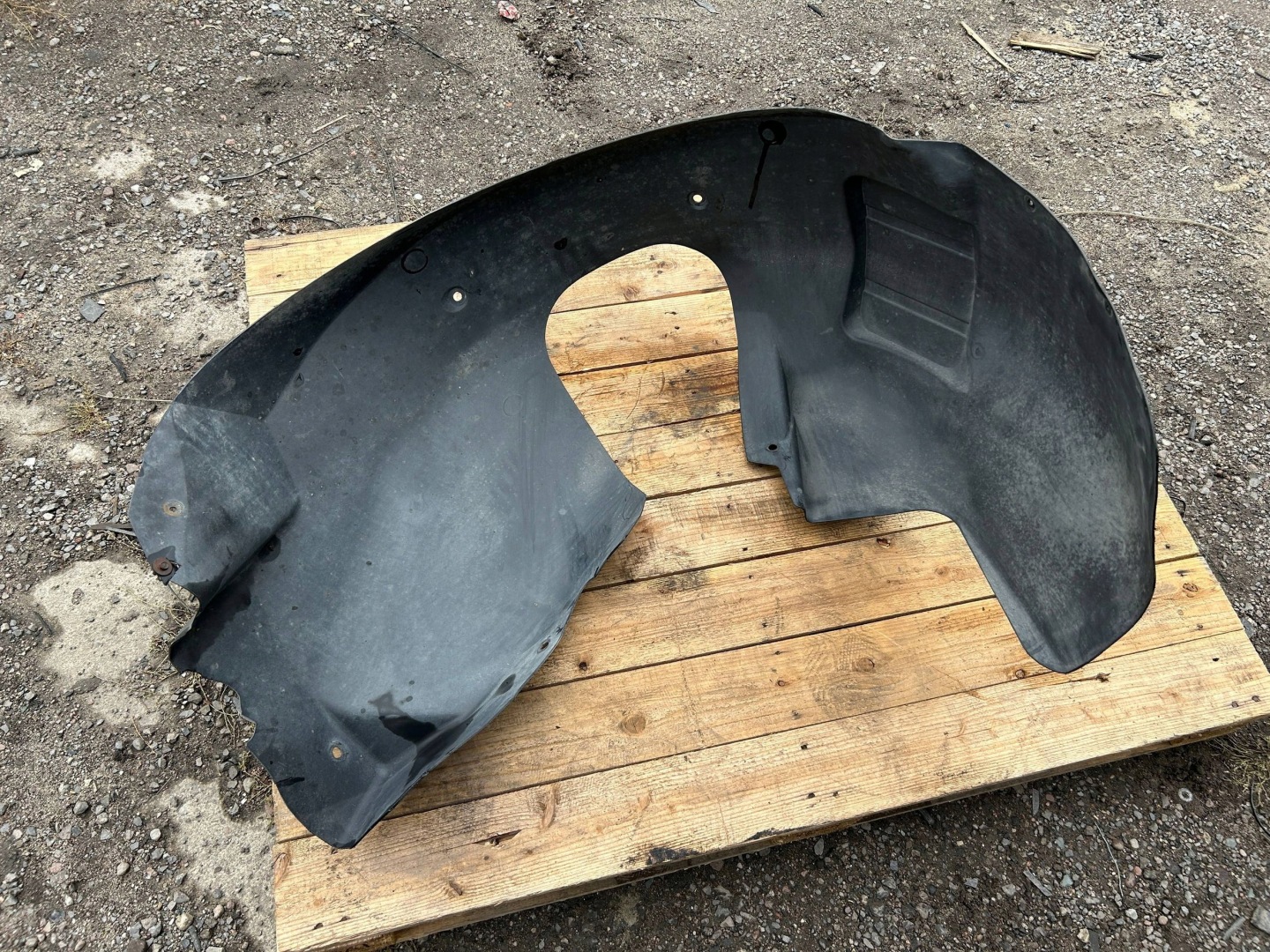 mudguard front front right original Chevrolet Camaro 2009-2013