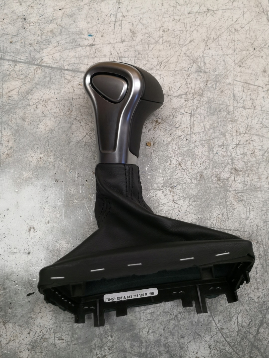 Pomello ghetta AUTOMAT AUDI A4 B8 LIFT 8K1713139R