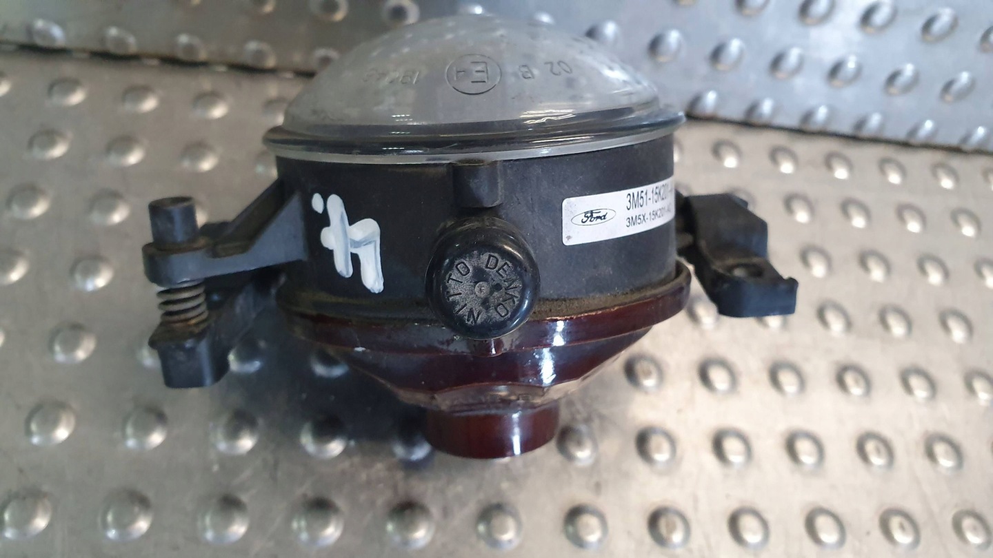 Nebelscheinwerfer rechts FORD FOCUS MK2 C-MAX MK1 04- 3M51-15K201-AA
