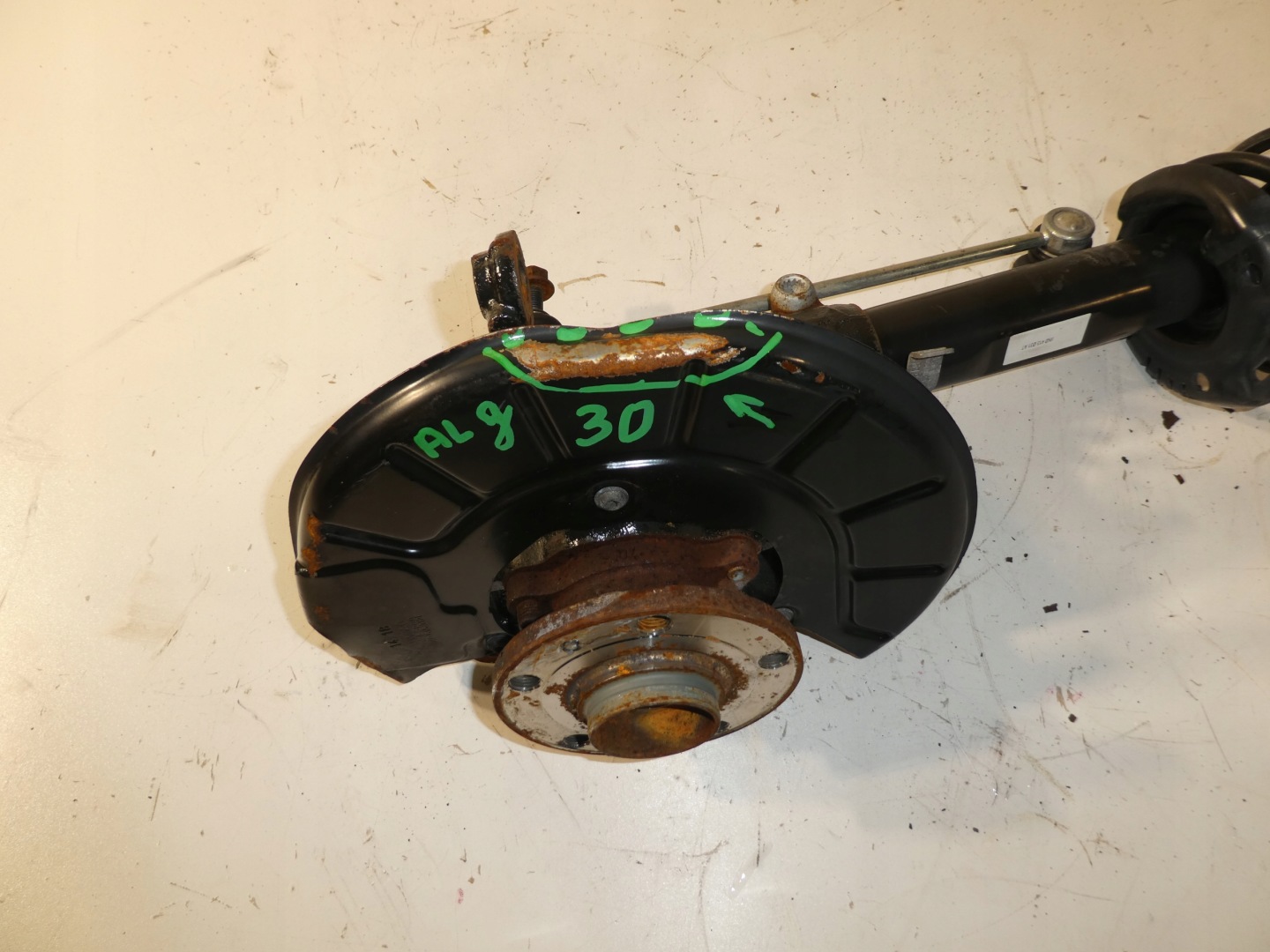 mcpherson swing shock absorber VW TIGUAN 5N0413031AT