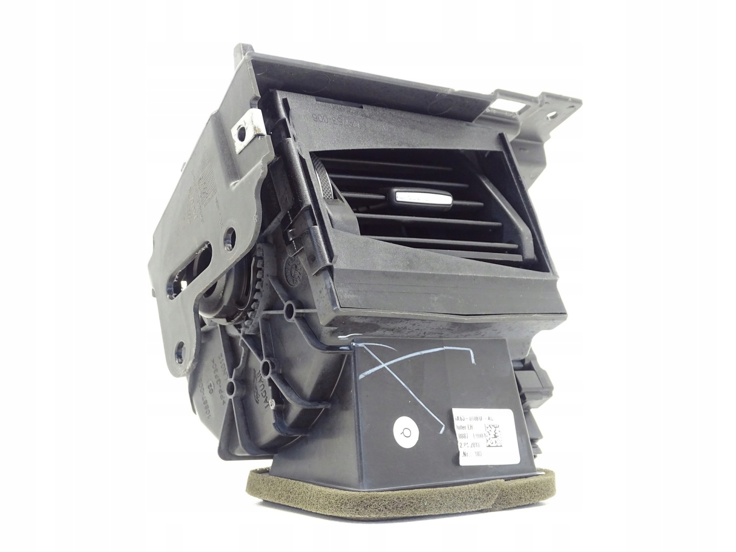 grid air conditioning devices left front JAGUAR XF II GX63-018B09-AC