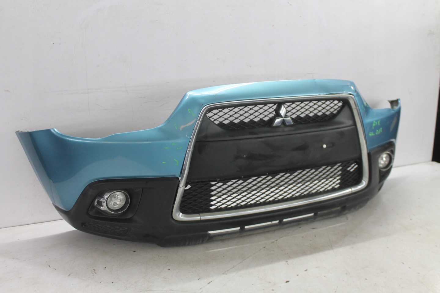 bumper front front MITSUBISHI ASX D17 10-12