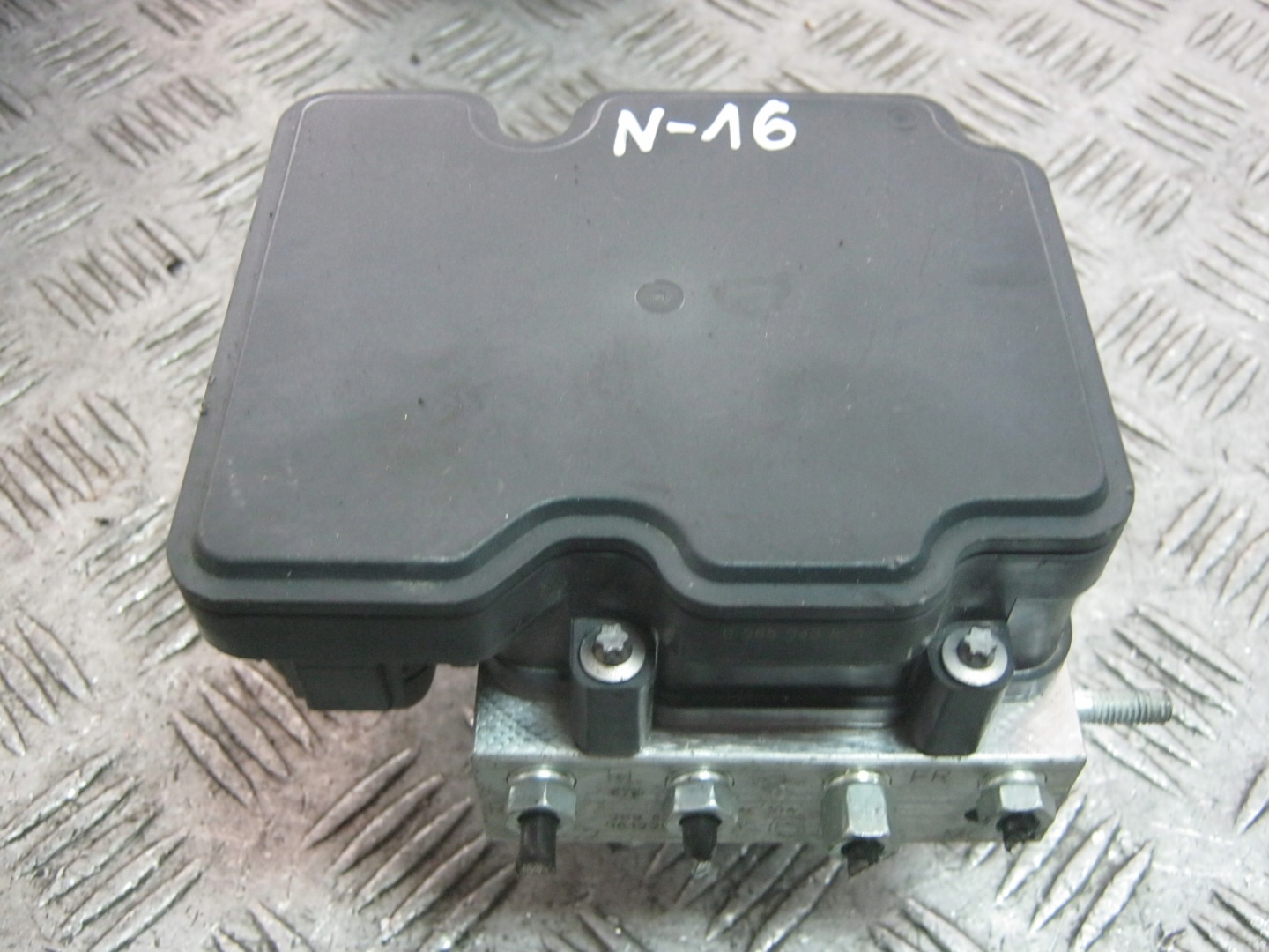 pumpa ABS 476604CC0A Nissan X-Trail T32