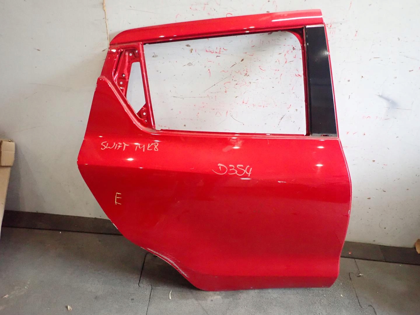 door rear part rear. right SUZUKI SWIFT MK8 2017