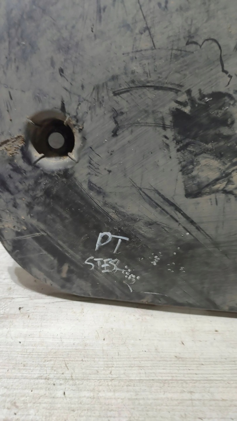 Alfa Romeo Stelvio 2021 rear part side right cover rear chassis