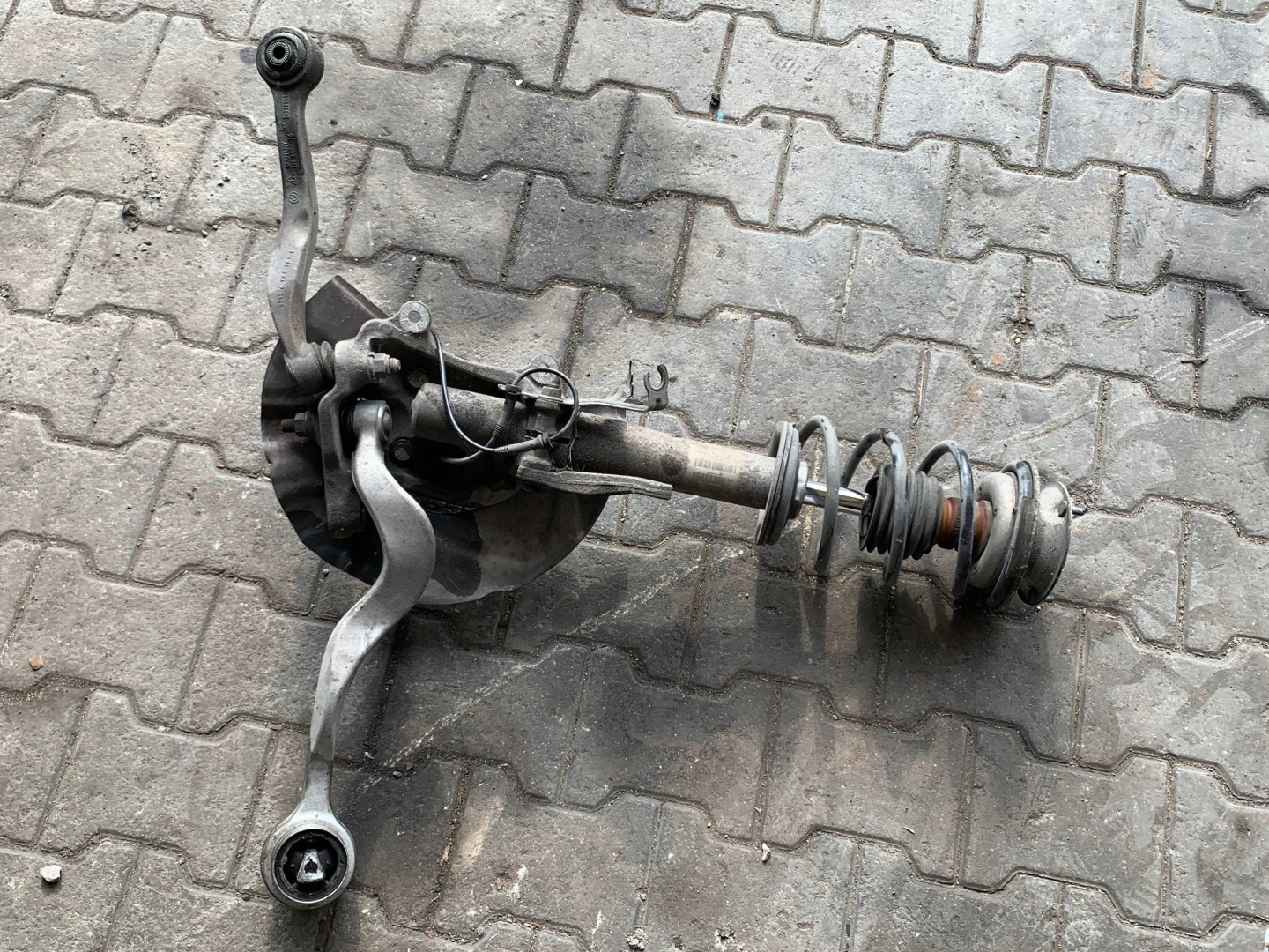 McPherson swing left 6775055 BMW E60 (2003-2010) 2.0D