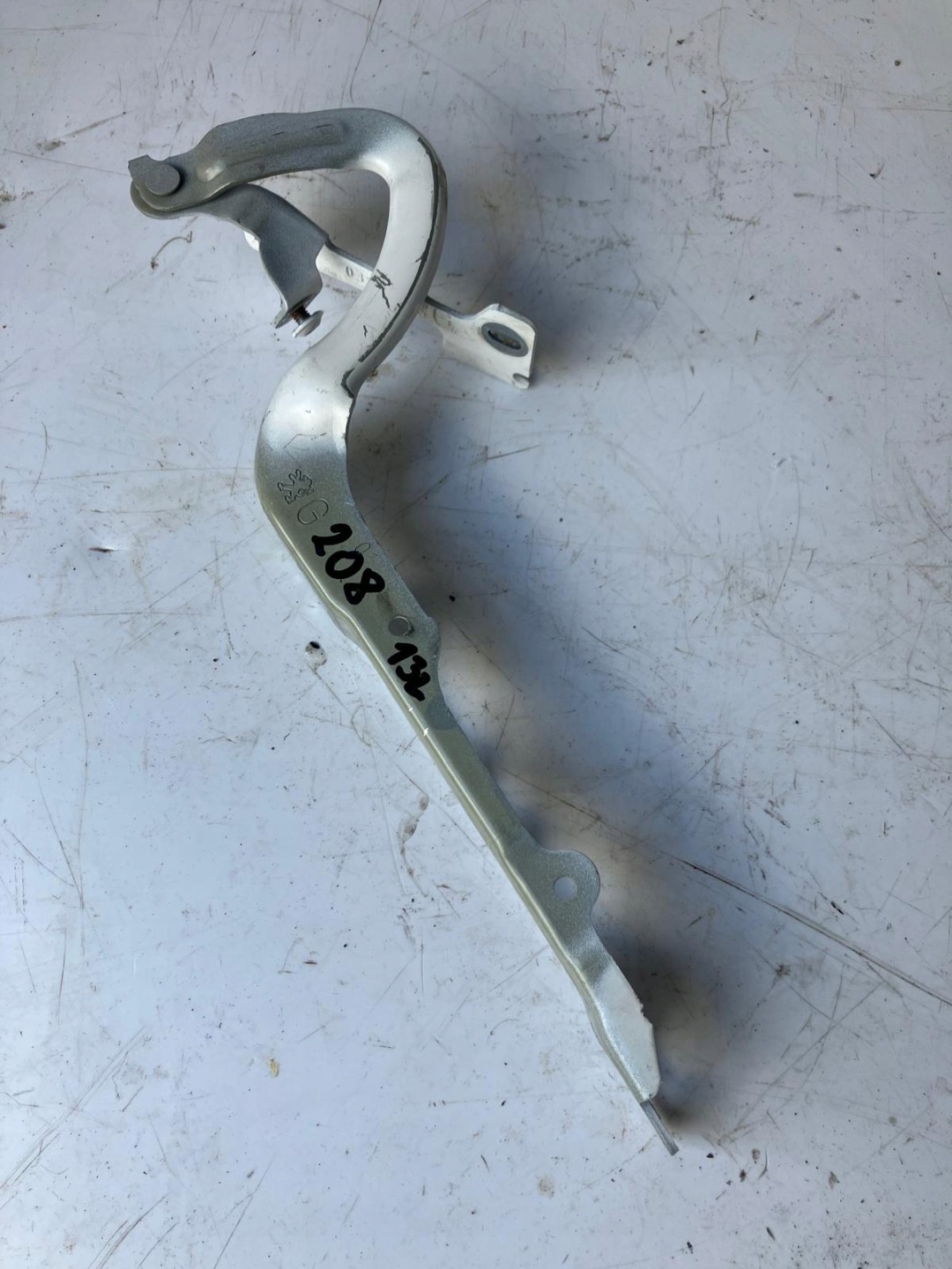 hinge bonnets left PEUGEOT 208 EWP