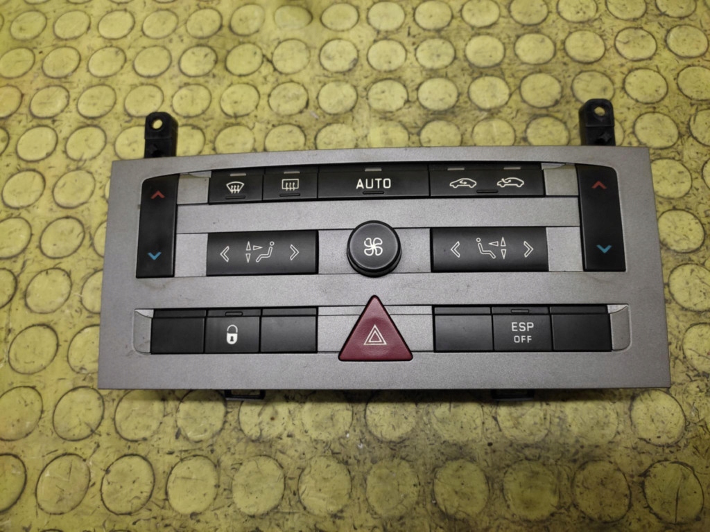 PEUGEOT 407 SW PANEL klími klimatizaci 96573322