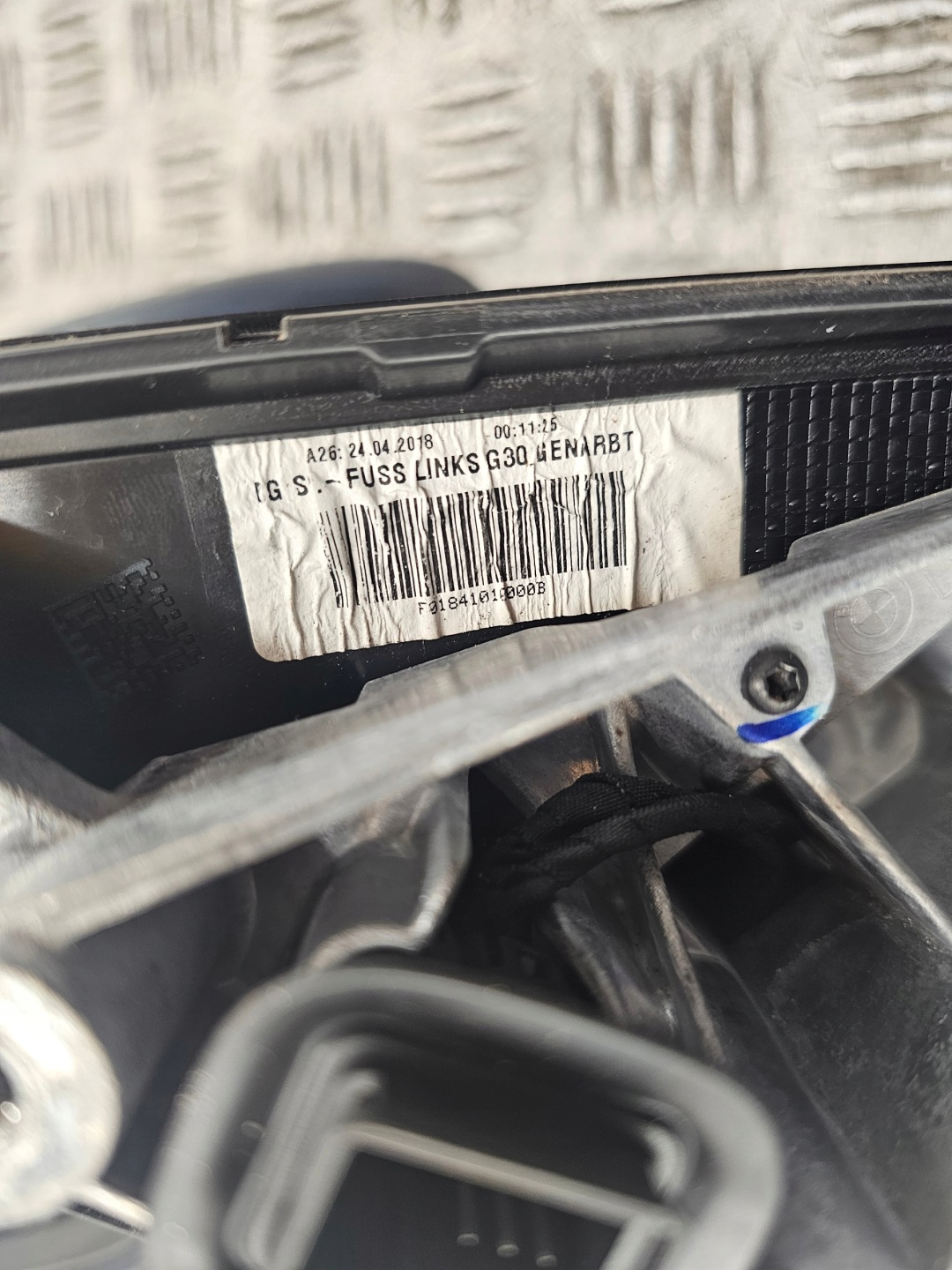mirror electrics left BMW G30 G31 5 PIN BLUESTONE METALLIC (C2Y)