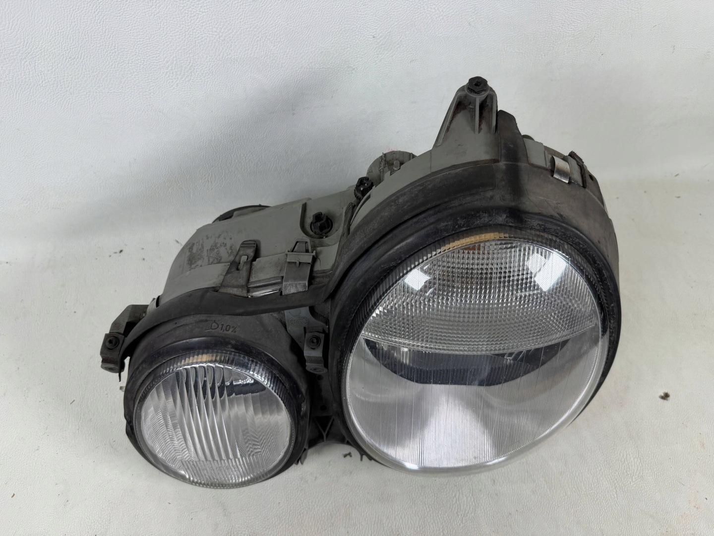 Mercedes E W210 95- light left front front Xenon