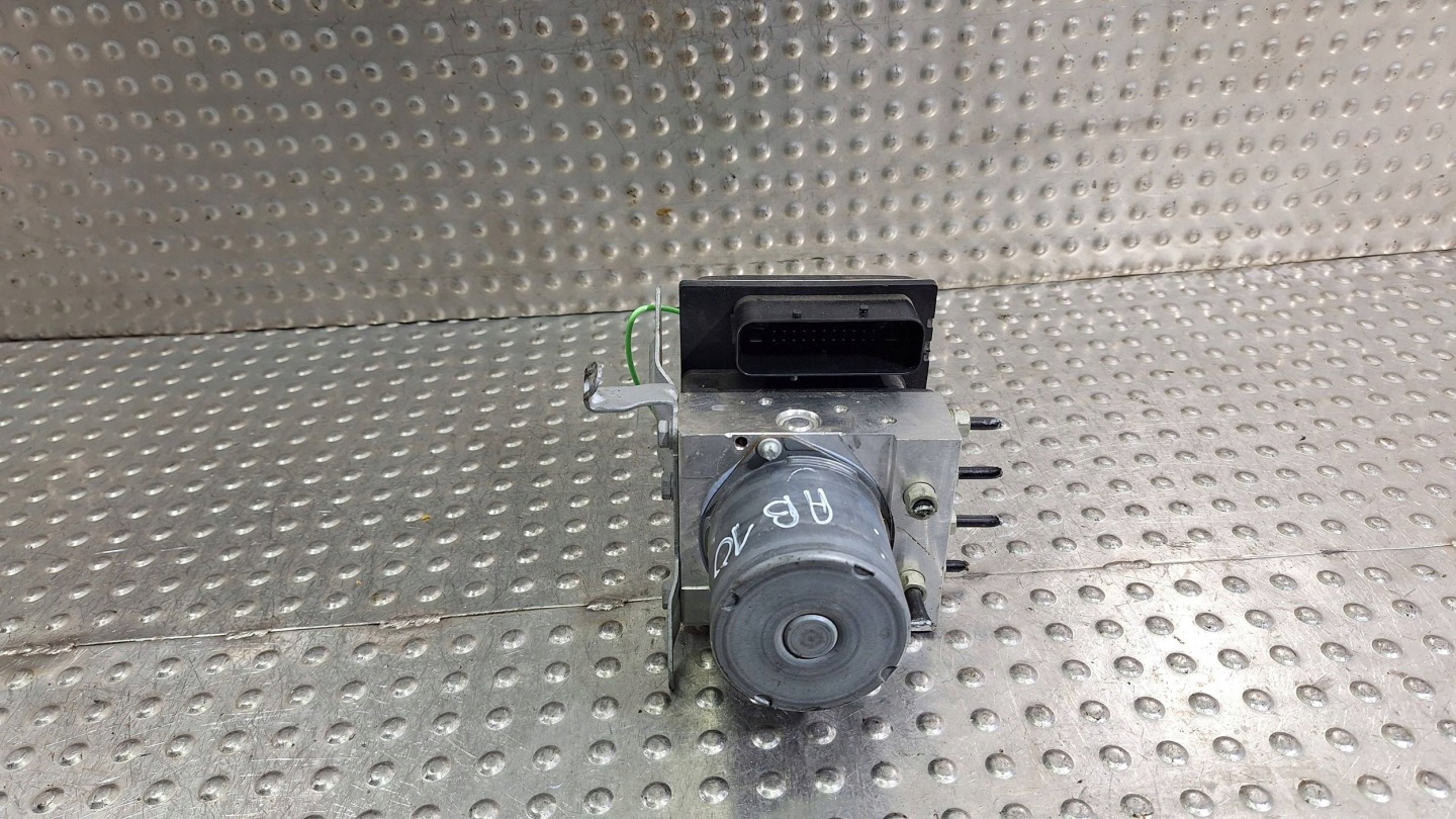 pump control unit ABS 6798990 6798989 0265951101 BMW X1 E84 2.0 D