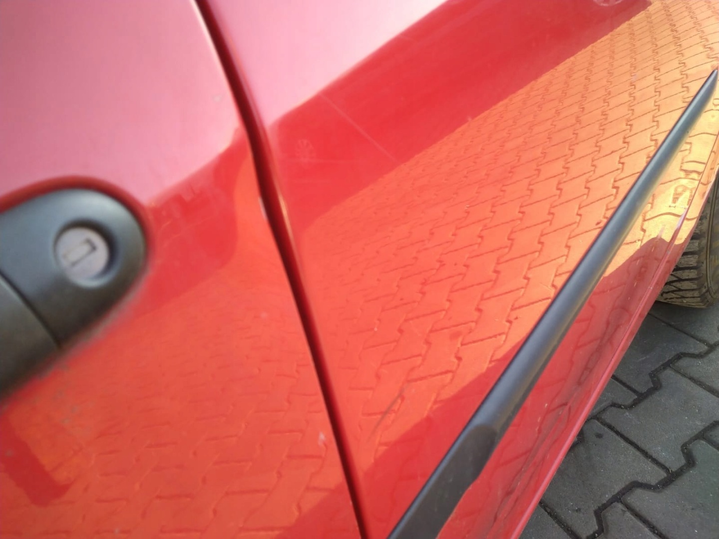 RENAULT CLIO 3 III HB 5D door left front front red OV727 0V727