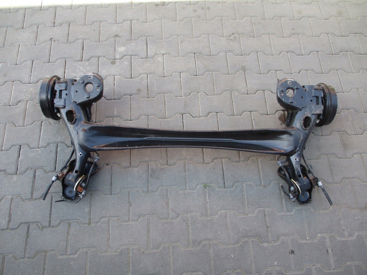 axis rear sususpension PEUGEOT 208 II