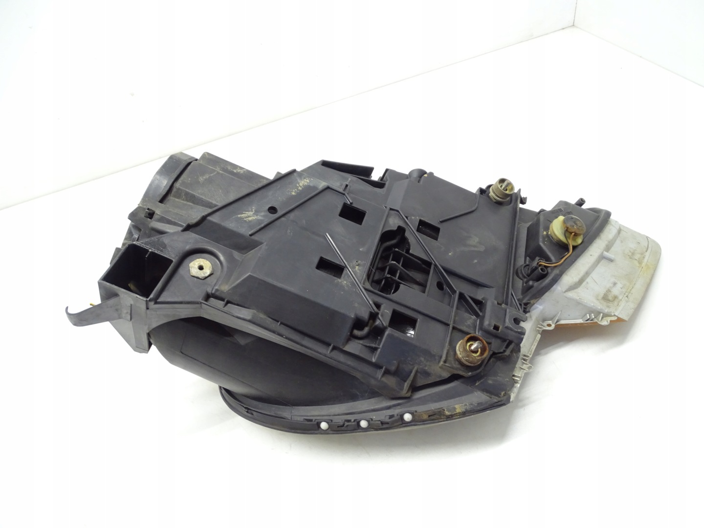 light left front UK PORSCHE CARRERA 996631053