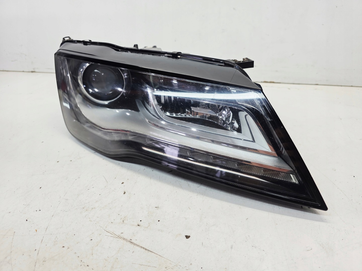 REFLEKTOR light right front BI XENON LED AUDI A7 4G8941044 EU 17/25