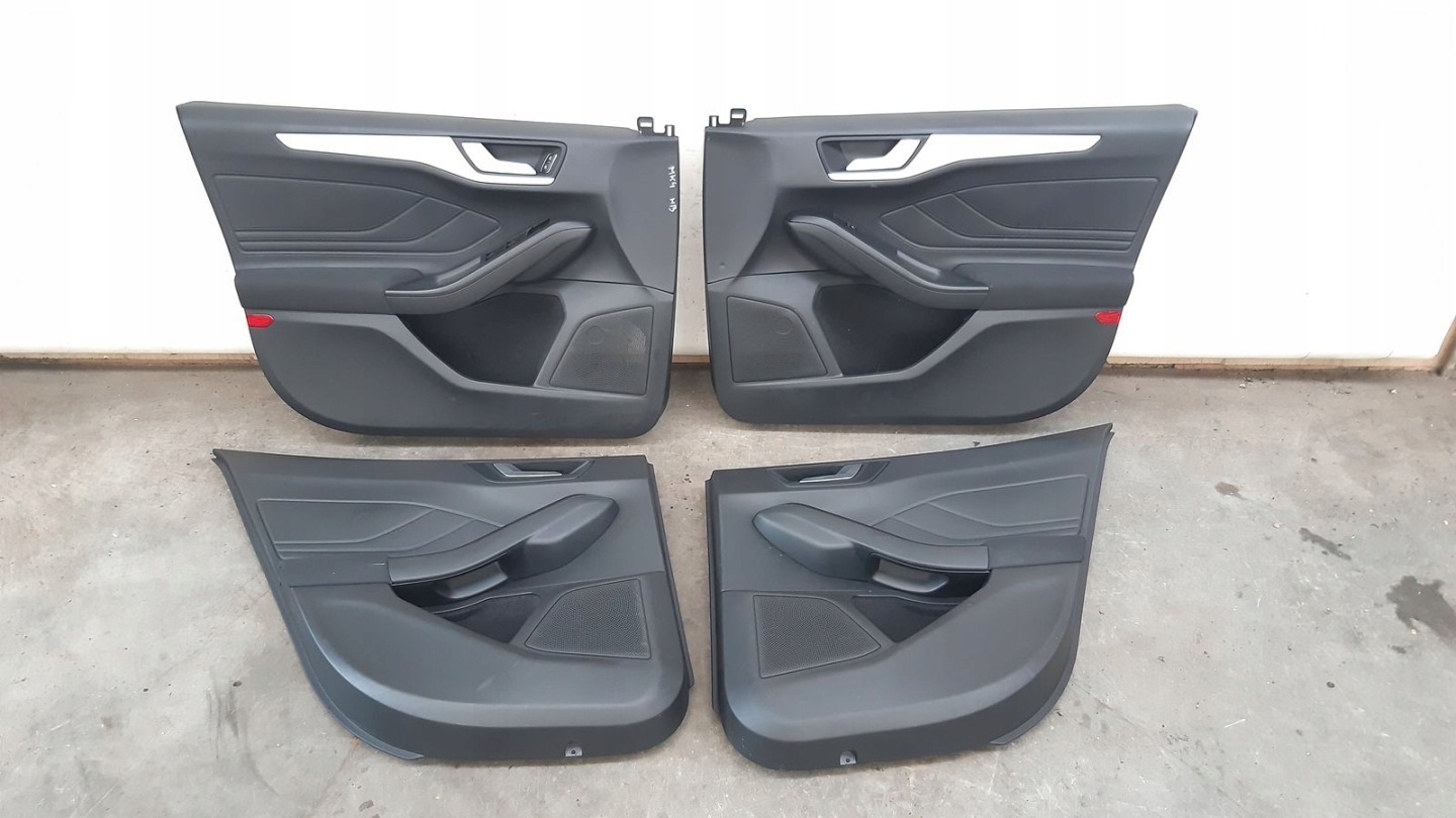 side side komplet Ford Focus MK4 1,0 ECOBOOST HB 5D