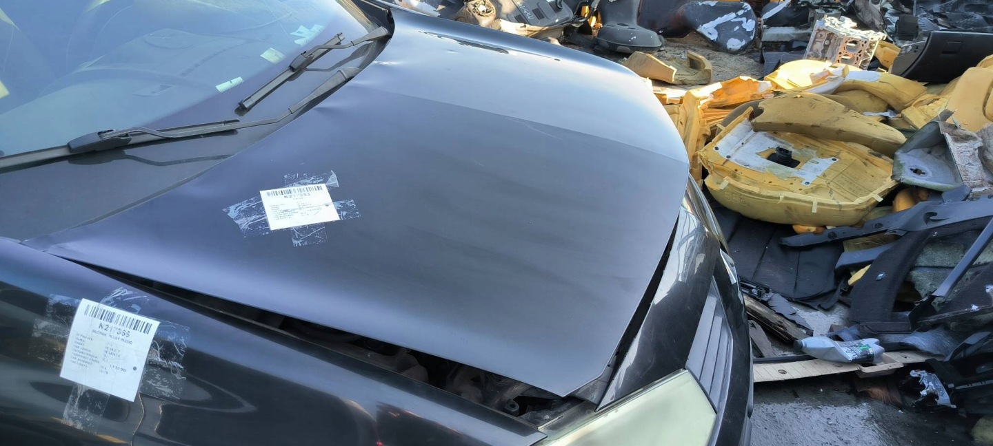 bonnet NV676 RENAULT MEGANE II