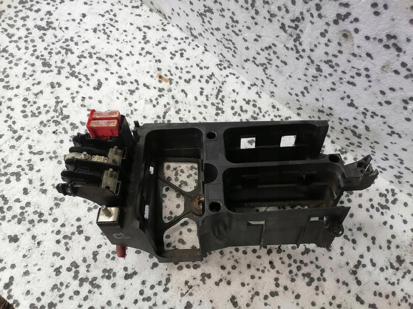 OPEL ZAFIRA B Halter des Sicherungskastens