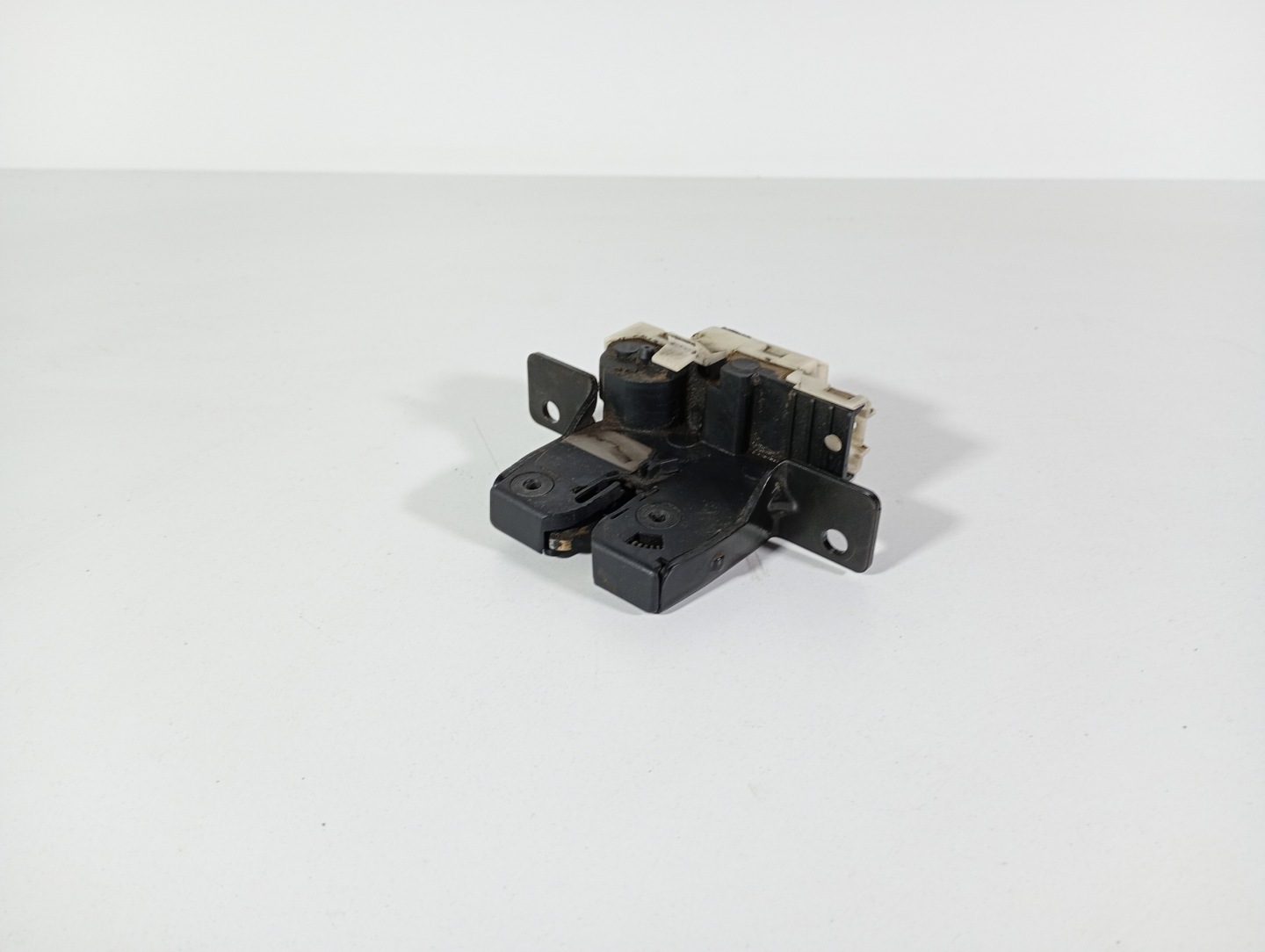 RENAULT CLIO 3 III 05-12 lock bonnet boot rear rear part