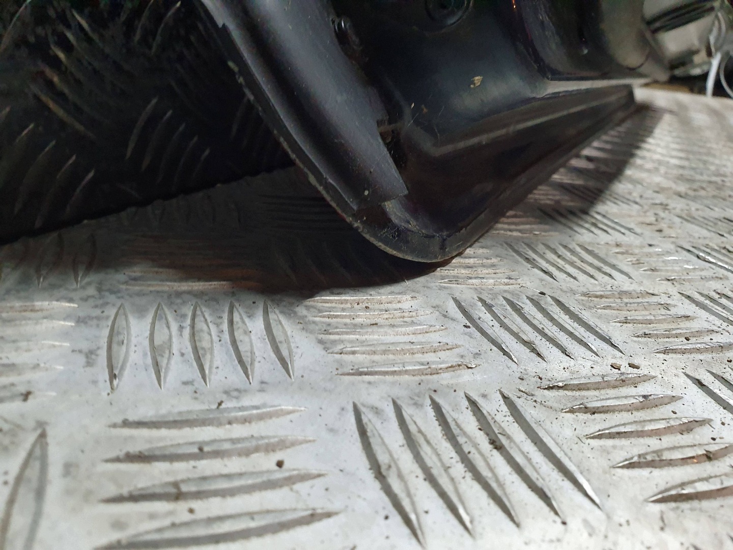 door right front complete MERCEDES SL R230