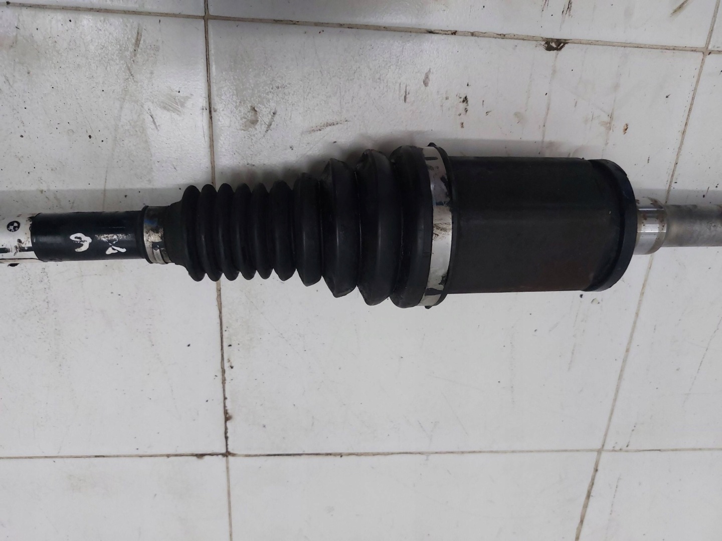 BMW X5 E70 X6 E71 3.0 D semi-axis right front P759691201