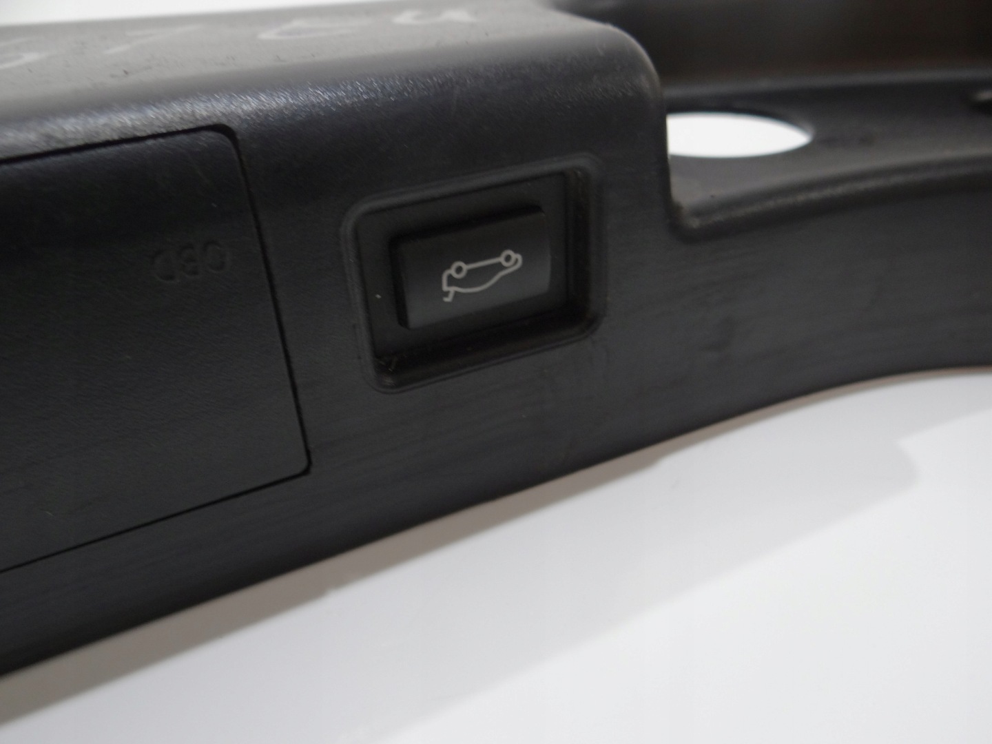 kryt SLUPKA PRAHU levá BMW E61 EU 7025029